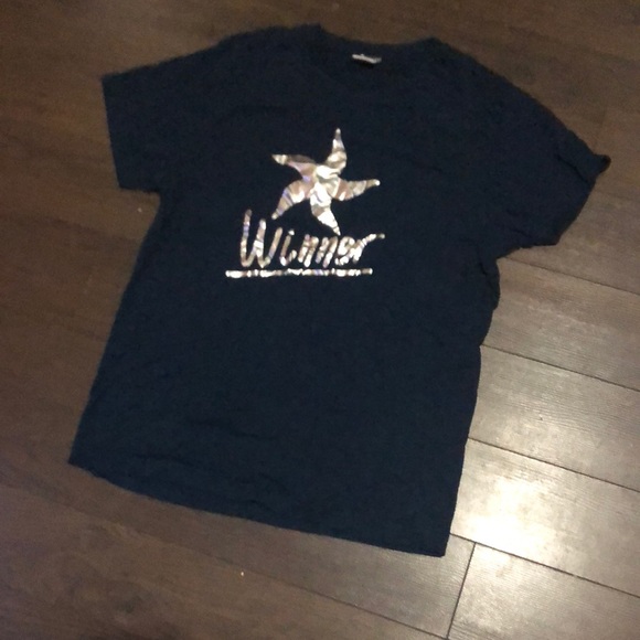 Blue shirt - Picture 1 of 3